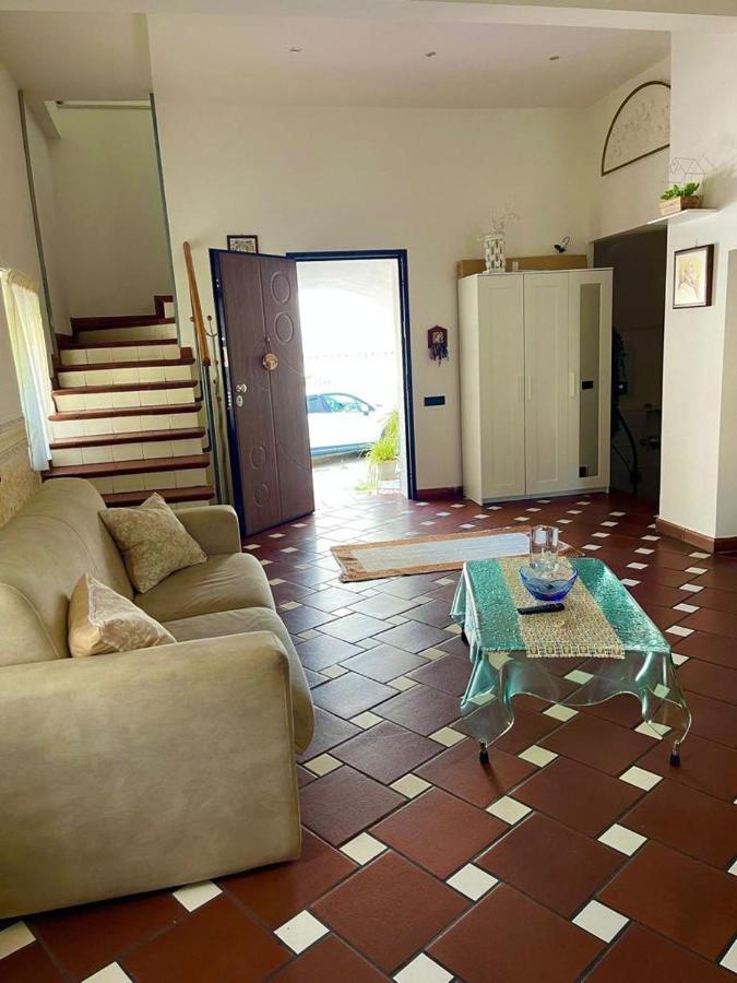 Holiday House Il Castello Di Anna Apartment Vietri Екстериор снимка