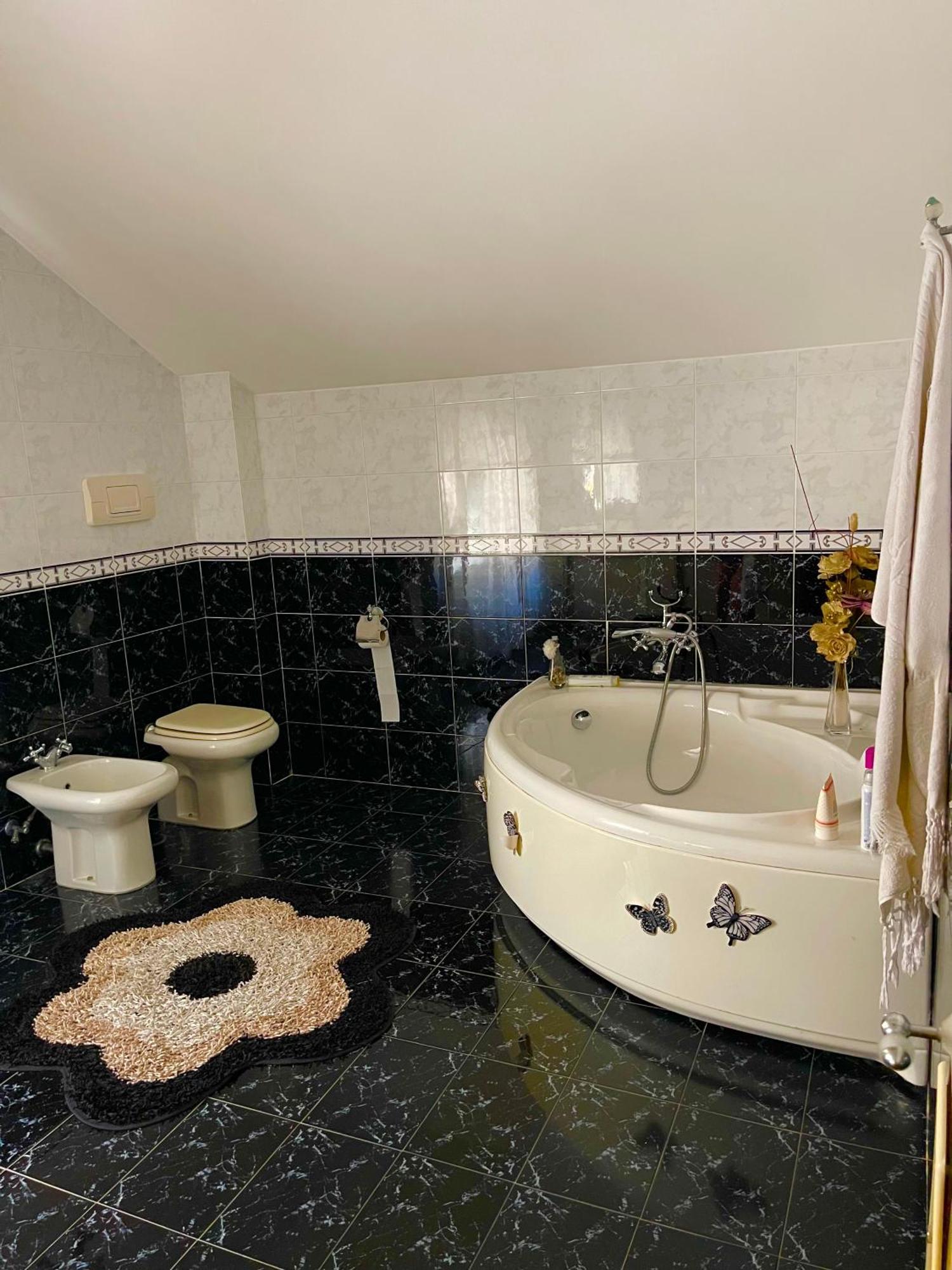 Holiday House Il Castello Di Anna Apartment Vietri Екстериор снимка